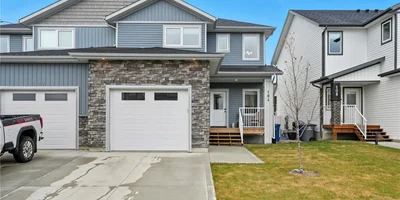 104 Echo Lane, Martensville, SK – Modern Semi-Detached Home in Lake Vista