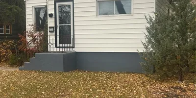 919 C Avenue N | Character-Filled Raised Bungalow in Caswell Hill, Saskatoon, SK